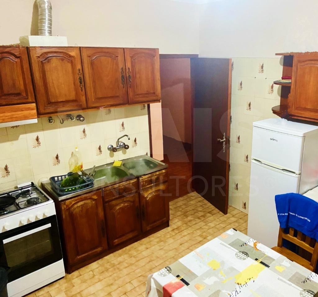 3 bedroom apartment in Oliveira do Hospital